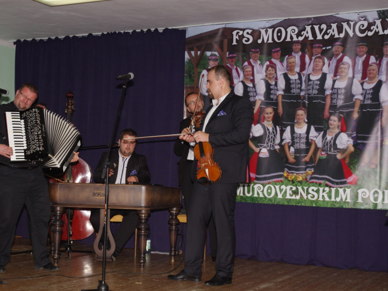Úcta k starším 2016
